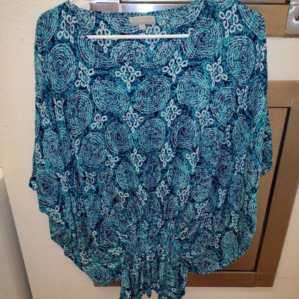 Like New, Summery, Vibrant Top